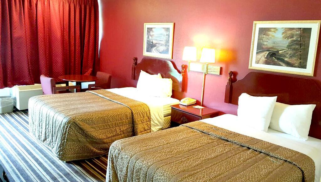 Red Carpet Inn & Suites Carneys Point/Wilmington Eksteriør billede