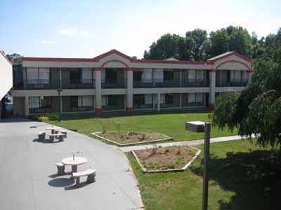 Red Carpet Inn & Suites Carneys Point/Wilmington Eksteriør billede